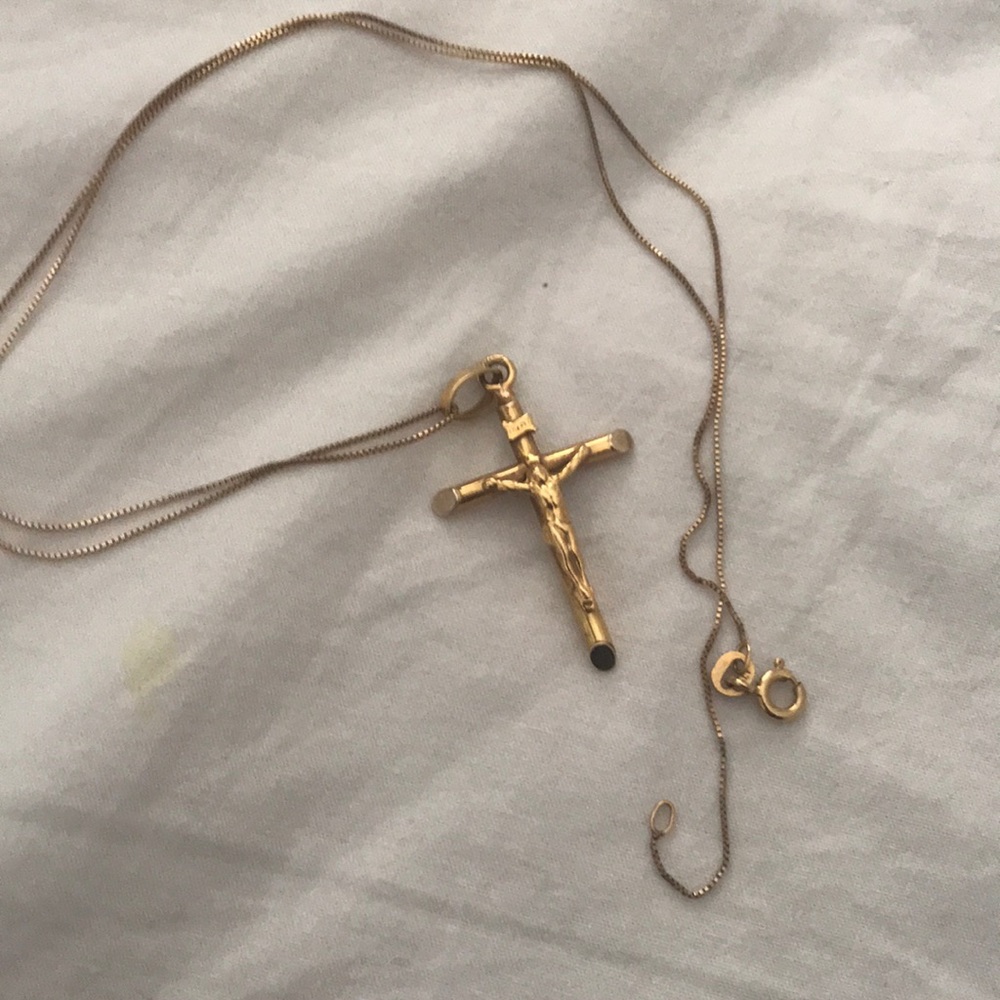 14k gold cross and 18 inch 14k chain